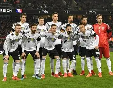 包含Karsa在德国队比赛中持续失利，领先优势明显引发热议！的词条